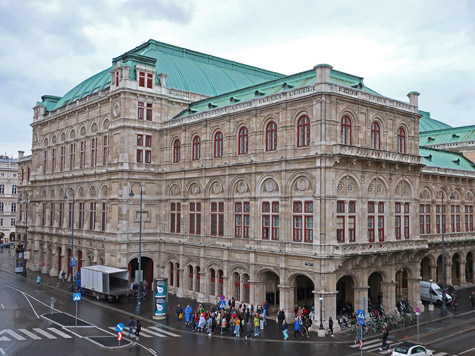 Staatsoper in Vienna (State Opera House)